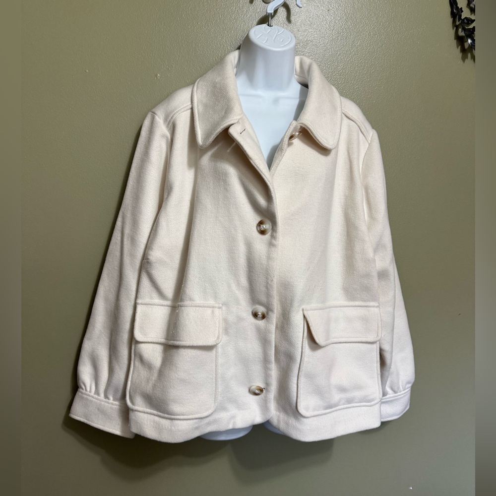 Lauren Conrad Cream Shacket, Size 3X